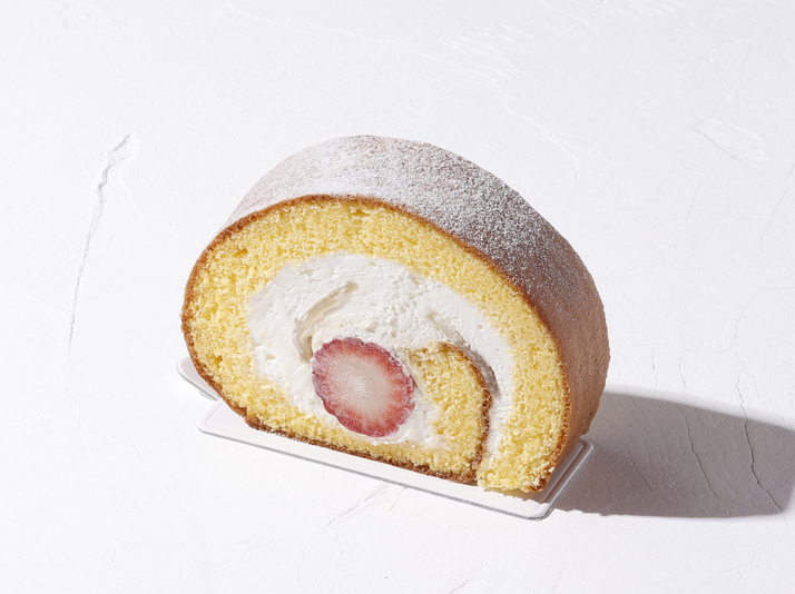 まるごと苺ロール